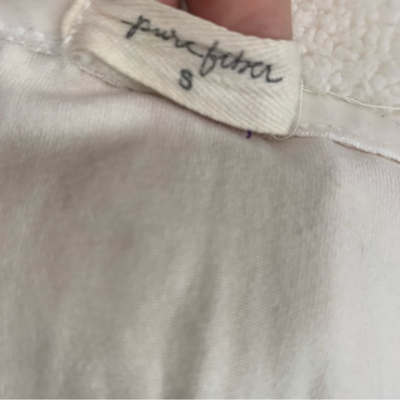 Pure Fiber Soft Sherpa Lounge Belted Hooded Robe - Picture 11 of 11